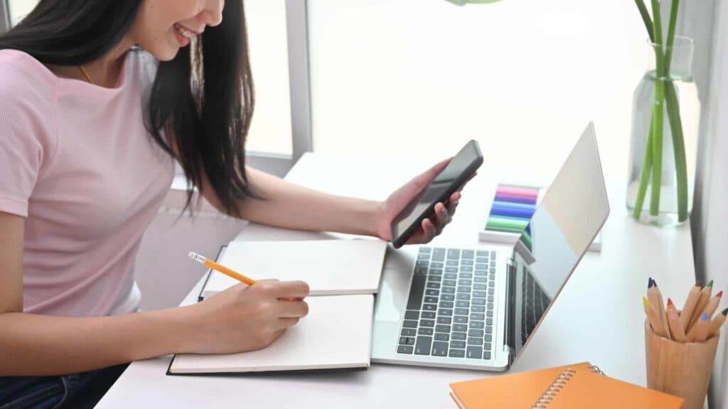 How Restaurants Can Use Storytelling for Social Media